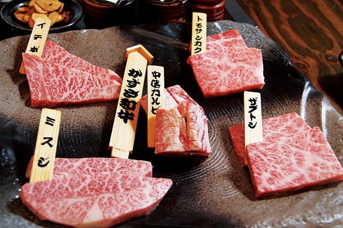 和牛炭火焼 しゃぶしゃぶ 牛匠しらいし 君津市 千葉県のお出かけ情報誌 月刊ぐるっと千葉 和牛炭火焼 しゃぶしゃぶ 牛匠しらいし 君津市 千葉県のお出かけ情報誌 月刊ぐるっと千葉