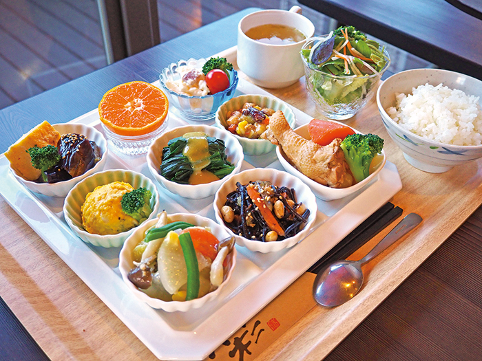 美食の森 菜の花market 千葉市稲毛区 千葉県のお出かけ情報誌 月刊ぐるっと千葉