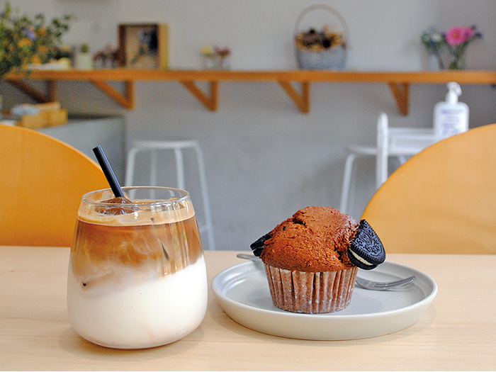 Feel Free Coffee 千葉市中央区 千葉県のお出かけ情報誌 月刊ぐるっと千葉